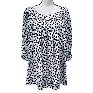 DKNY WHITE SILK LOOSE FIT TUNIC WITH BLACK AND RED HEART PRINT
